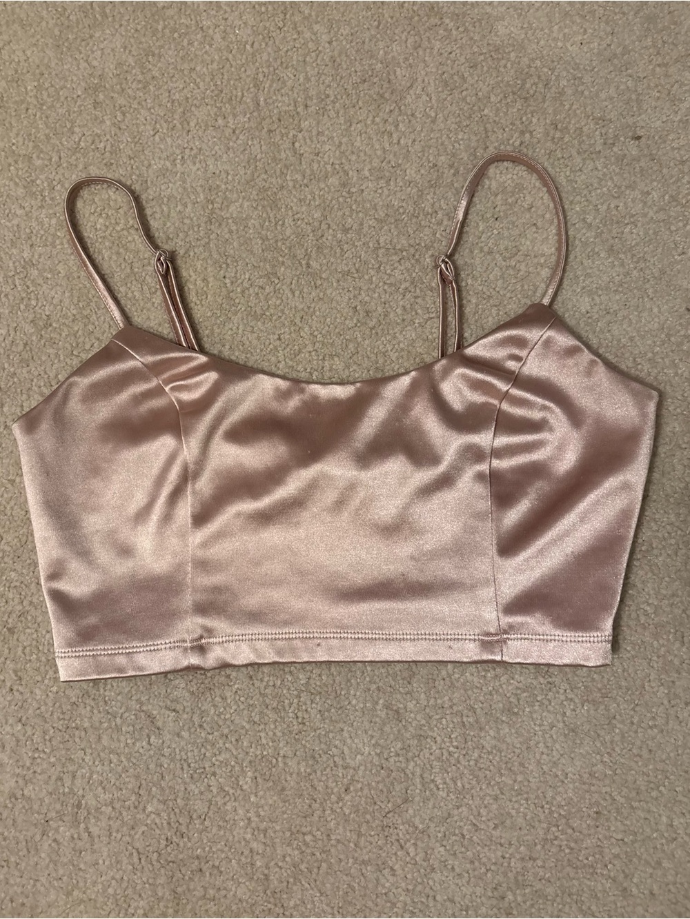 Forever 21 Satin Spaghetti-Strap Crop Camisole in Dusty Pink